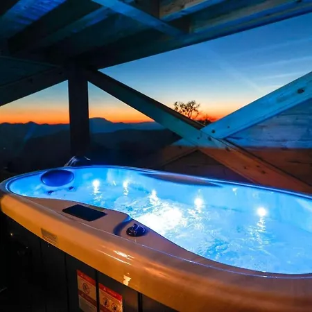 Chalet Hunting Tower Na Skaluc *